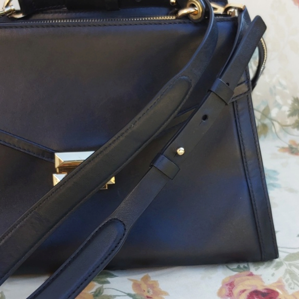Michael Kors Black Leather Envelope Satchel Bag with Shoulder Strap - Picture 16 of 17